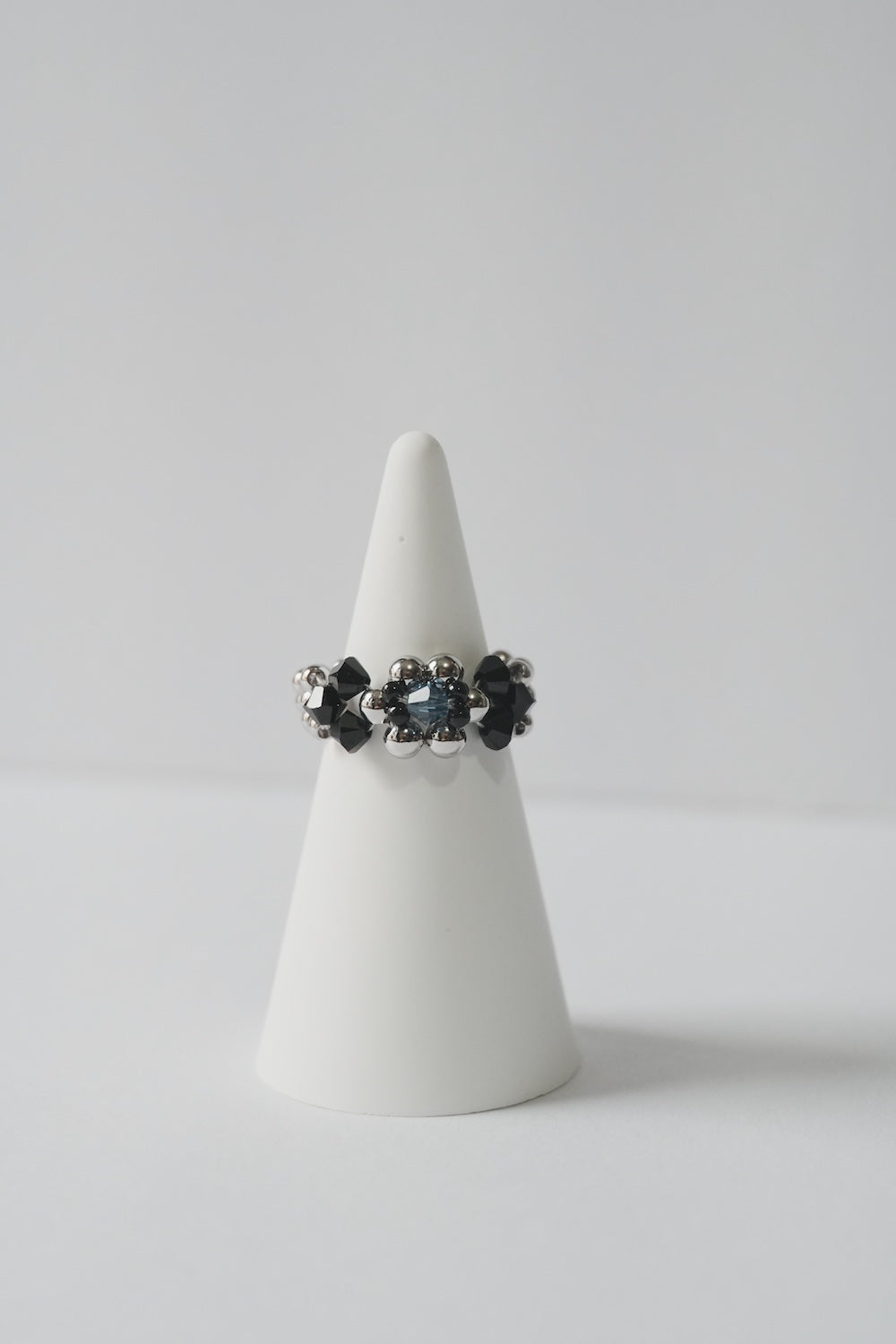LITTLE HANA RING 花花戒指 ver.1 (BLACK)