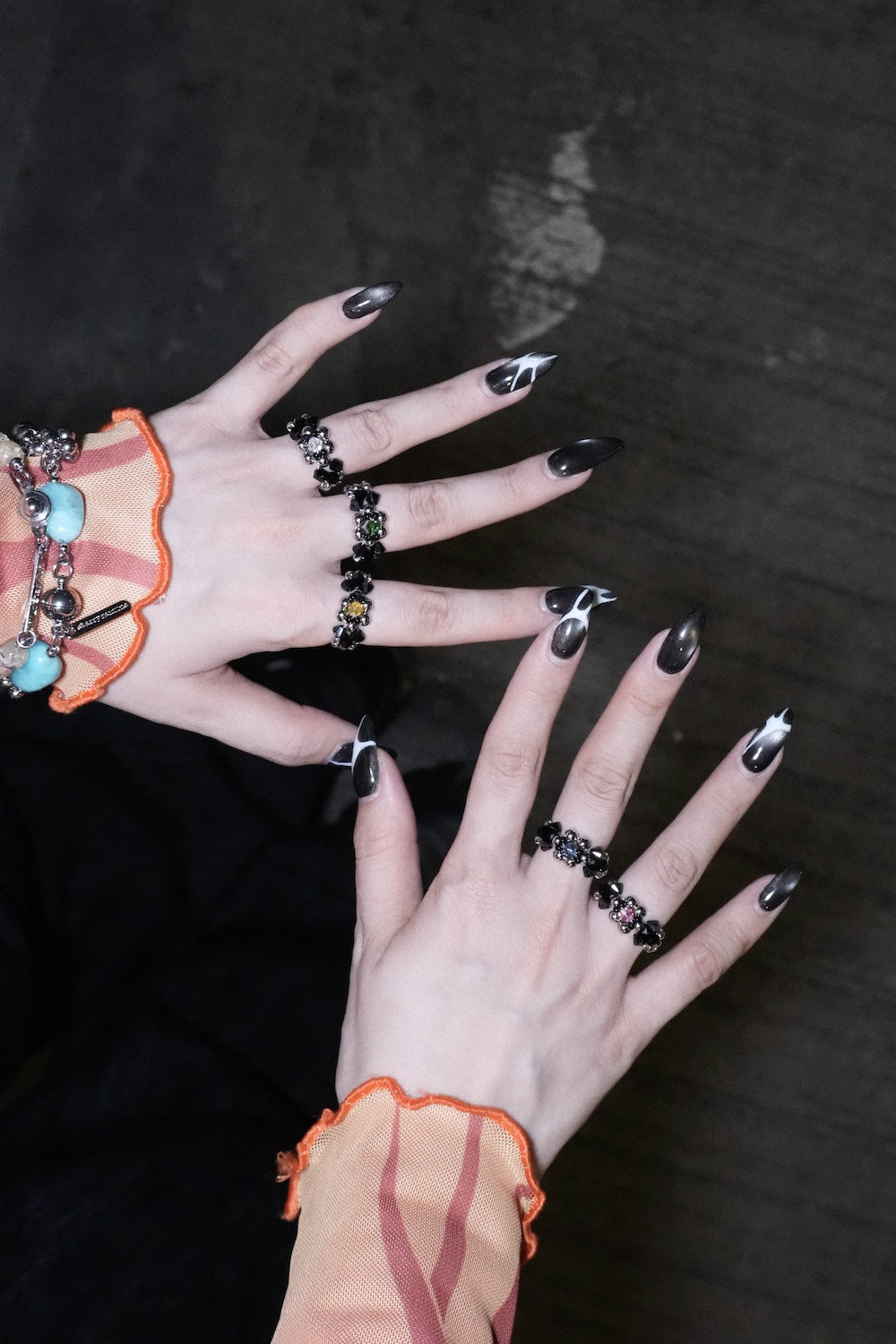 LITTLE HANA RING 花花戒指 ver.1 (BLACK)