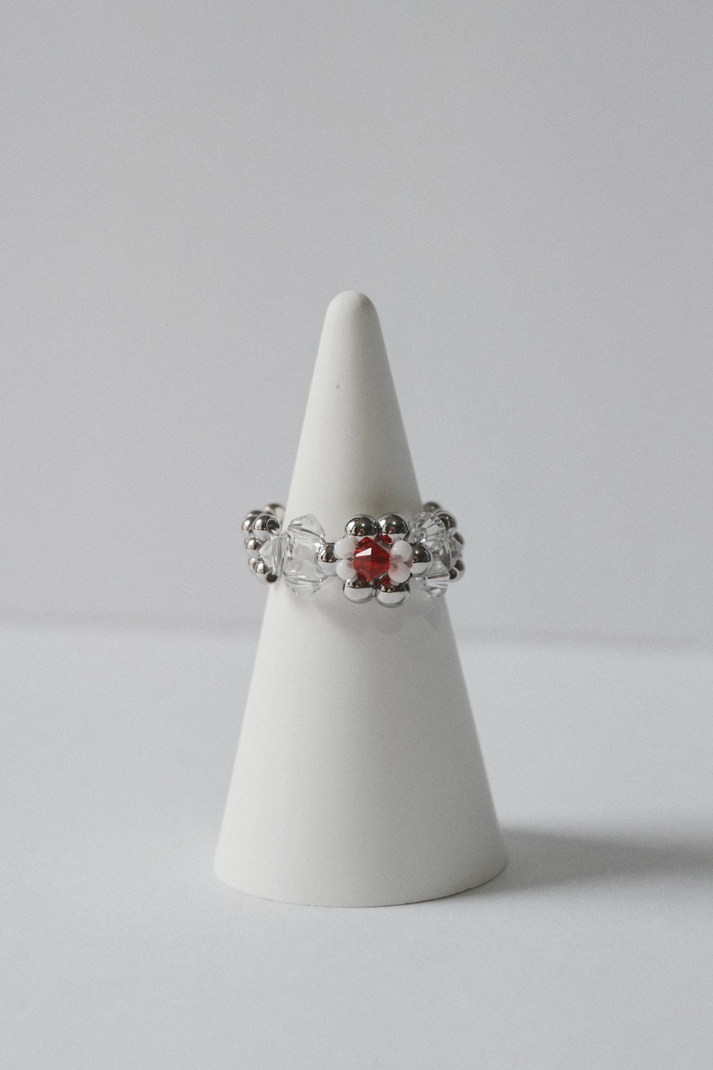 LITTLE HANA RING 花花戒指 ver.1 (WHITE)