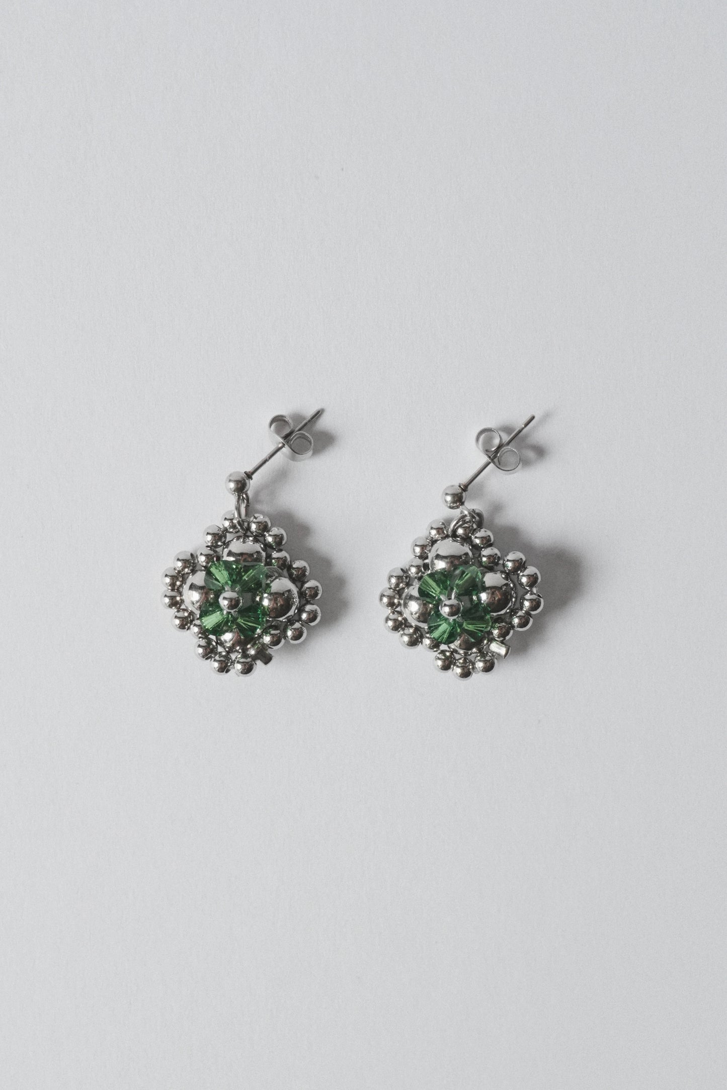 FOUR LEAF clover Earrings 四葉草串珠耳環